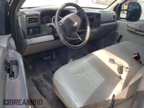 2004 Ford F-250 XL z VIN 1FTNF20L04EA69791, wystawiony jako Copart lot #54424805 z przebiegiem 257 994 mil mil oraz Szkoda całkowita • Salvage title. Historia ofert i sprzedaży dostępna na DreamBid. Obrazek 8.