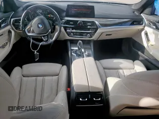2018 BMW 5 Series 530i z VIN WBAJA5C51JWA37384, wystawiony jako Copart lot #55061215 z przebiegiem 113 809 mil mil oraz Szkody całkowita. Historia ofert i sprzedaży dostępna na DreamBid. Obrazek 8.