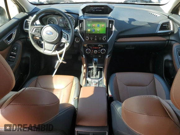 2023 Subaru Forester Touring z VIN JF2SKARC6PH502188, wystawiony jako Copart lot #56960245 z przebiegiem 10 487 mil mil oraz Szkoda całkowita • Salvage title. Historia ofert i sprzedaży dostępna na DreamBid. Obrazek 8.