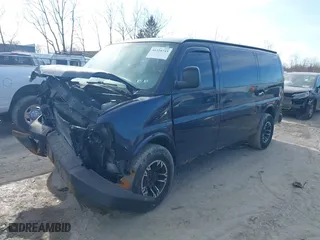 2007 Chevrolet Express Cargo Van with VIN 1GCFG15X671170529, listed as a IAAI auction lot 41524743 with 216,425 mi miles. Bid and sale history available at carsss.com. Image 17.
