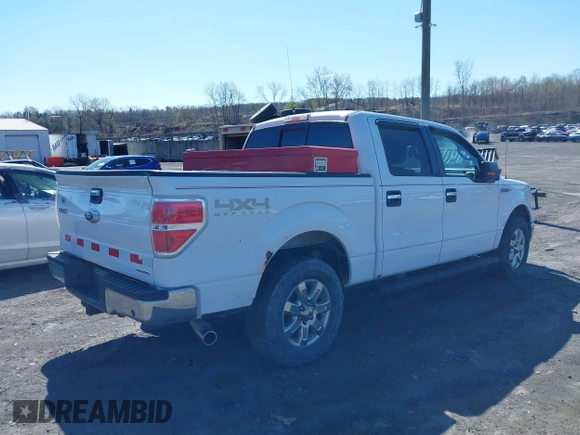 2014 Ford F-150 XL with VIN 1FTFW1EF0EKF80292, listed as a IAAI auction lot 42031117 with 137,595 mi miles. Bid and sale history available at carsss.com. Image 4.
