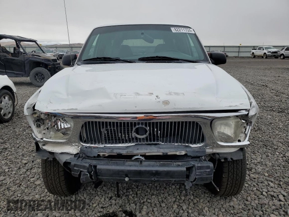 2000 Mercury Mountaineer z VIN 4M2ZU86P9YUJ19811, wystawiony jako Copart lot #82211724 z przebiegiem 251 761 mil mil oraz Szkoda całkowita • Salvage title. Historia ofert i sprzedaży dostępna na DreamBid. Obrazek 5.