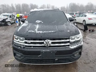 2018 Volkswagen Atlas SE z VIN 1V2LR2CA1JC515168, wystawiony jako IAAI lot #42024499 z przebiegiem 112 558 mil mil oraz . Historia ofert i sprzedaży dostępna na DreamBid. Obrazek 13.