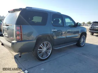 2007 GMC Yukon Denali with VIN 1GKFK63897J245381, listed as a Copart auction lot 73537924 with 0 mi miles and Salvage Title. Bid and sale history available at carsss.com. Image 3.