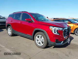 2022 GMC Terrain SLE z VIN 3GKALMEV0NL178593, wystawiony jako IAAI lot #42202270 z przebiegiem 35 472 mil mil oraz . Historia ofert i sprzedaży dostępna na DreamBid. Obrazek 1.