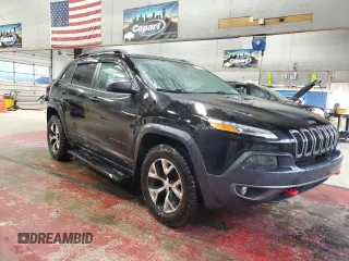 2017 Jeep Cherokee Trailhawk L Plus with VIN 1C4PJMBS9HD218394, listed as a Copart auction lot 49818695 with 73,863 mi miles and Salvage Title. Bid and sale history available at carsss.com. Image 4.