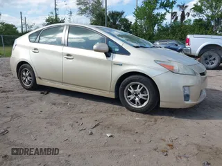 2010 Toyota Prius II with VIN JTDKN3DU0A0140091, listed as a IAAI auction lot 41712626 with 1 mi miles. Bid and sale history available at carsss.com. Image 1.