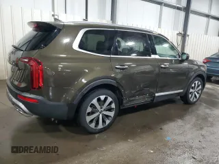 2022 Kia Telluride S with VIN 5XYP6DHCXNG285875, listed as a Copart auction lot 47602445 with 43,214 mi miles and Salvage title. Bid and sale history available at DreamBid. Image 3.