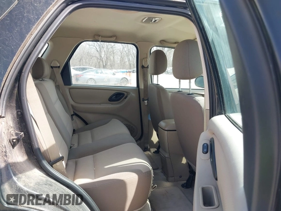 2003 Ford Escape XLS Popular with VIN 1FMYU02153KB46301, listed as a IAAI auction lot 41793418 with 188,184 mi miles and . Bid and sale history available at DreamBid. Image 8.