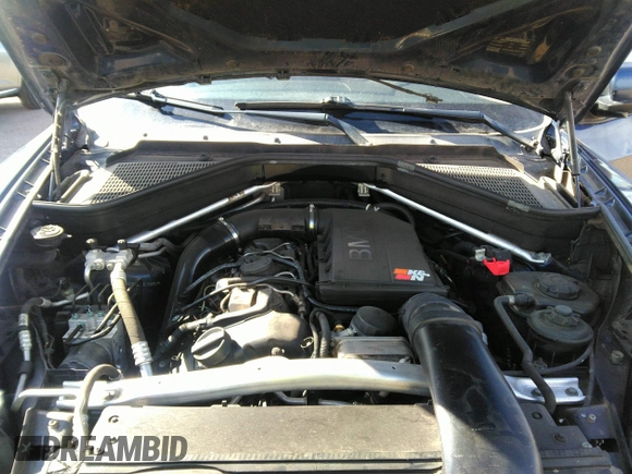 2012 BMW X5 35i с VIN 5UXZV4C5XCL749123, выставлен на аукционе IAAI как лот 41749728 с пробегом 124 193 миль миль и . История ставок и продаж доступна на DreamBid. Изображение 10.