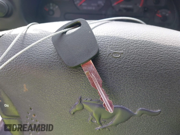 2000 Ford Mustang с VIN 1FAFP4046YF241835, выставлен на аукционе IAAI как лот 42456037 с пробегом 249 234 миль миль и . История ставок и продаж доступна на DreamBid. Изображение 11.
