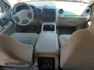 2004 Ford Expedition Special Service with VIN 1FMPU16L44LA56856, listed as a Copart auction lot 64661745 with 237,909 mi miles and Clean title. Bid and sale history available at DreamBid. Image 8.