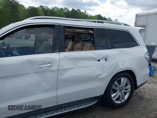 2017 Mercedes-Benz GLS 450 z VIN 4JGDF6EE2HA989945, wystawiony jako IAAI lot #41953246 z przebiegiem Nie podano mil oraz . Historia ofert i sprzedaży dostępna na DreamBid. Obrazek 6.