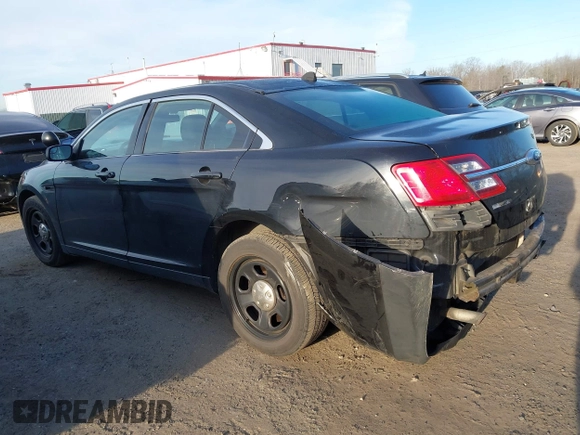 2015 Ford Police Interceptor z VIN 1FAHP2MK6FG190463, wystawiony jako IAAI lot #41757375 z przebiegiem 154 174 mil mil oraz . Historia ofert i sprzedaży dostępna na DreamBid. Obrazek 3.