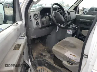 2014 Ford Econoline Cargo Commercial with VIN 1FTNS2EW2EDA25152, listed as a Copart auction lot 85581794 with 301,916 mi miles and Salvage Title. Bid and sale history available at carsss.com. Image 8.