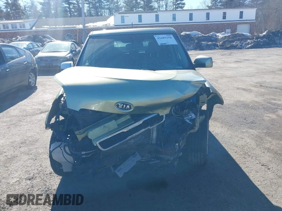 2010 Kia Soul + with VIN KNDJT2A23A7061651, listed as a IAAI auction lot 41685158 with 160,774 mi miles. Bid and sale history available at carsss.com. Image 6.
