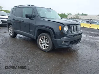 2017 Jeep Renegade Latitude z VIN ZACCJBBB8HPF51772, wystawiony jako IAAI lot #42181722 z przebiegiem 63 950 mil mil oraz . Historia ofert i sprzedaży dostępna na DreamBid. Obrazek 1.