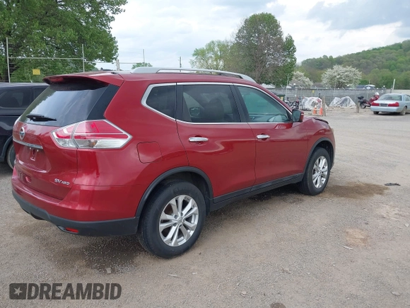 2015 Nissan Rogue SL with VIN 5N1AT2MV0FC822619, listed as a IAAI auction lot 42127713 with 138,825 mi miles and . Bid and sale history available at carsss.com. Image 4.
