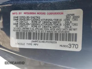 2001 Mitsubishi Montero Sport LS with VIN JA4MT31H81P039209, listed as a IAAI auction lot 41592089 with 174,416 mi miles. Bid and sale history available at carsss.com. Image 9.