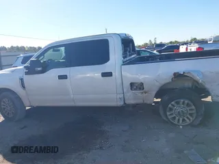 2019 Ford Super Duty F-250 SRW XL with VIN 1FT7W2A61KEG05954, listed as a IAAI auction lot 40849760 with 191,581 mi miles. Bid and sale history available at carsss.com. Image 14.
