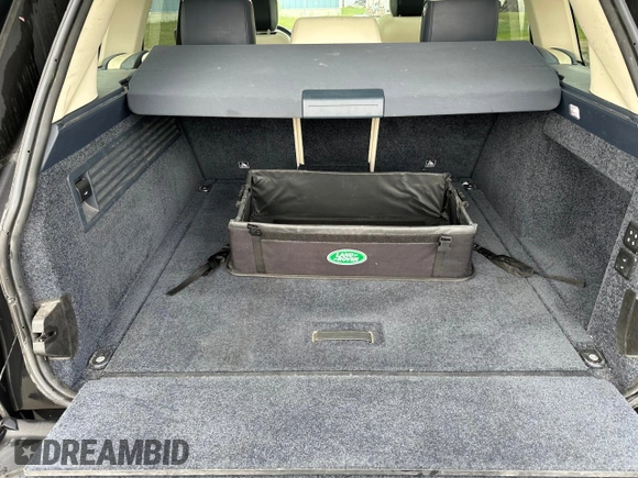 2020 Land Rover Range Rover HSE with VIN SALGS2RUXLA598308, listed as a Copart auction lot 56398735 with 132,979 mi miles and Clean Title. Bid and sale history available at DreamBid. Image 13.