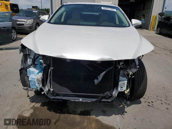 2019 Lexus RX 350 with VIN JTJBZMCA1K2041526, listed as a Copart auction lot 60991095 with 42,644 mi miles and Salvage title. Bid and sale history available at DreamBid. Image 5.
