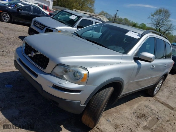 2007 Volvo XC90 I6 with VIN YV4CZ982971380826, listed as a IAAI auction lot 41925207 with 185,358 mi miles. Bid and sale history available at carsss.com. Image 2.