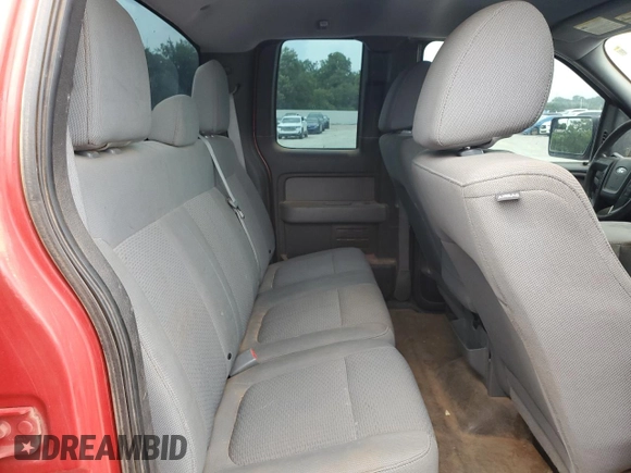 2014 Ford F-150 XL z VIN 1FTEX1CM4EKD80431, wystawiony jako Copart lot #60659825 z przebiegiem 372 194 mil mil oraz Czysty tytuł • Clean title. Historia ofert i sprzedaży dostępna na DreamBid. Obrazek 10.