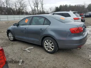 2013 Volkswagen Jetta SE with VIN 3VWDX7AJ7DM443971, listed as a Copart auction lot 52311685 with 146,971 mi miles and Clean title. Bid and sale history available at DreamBid. Image 2.