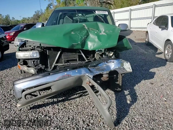 2001 Chevrolet Silverado 1500 LS with VIN 1GCEC19V01E169893, listed as a Copart auction lot 48826955 with 147,722 mi miles and Salvage Title. Bid and sale history available at DreamBid. Image 11.