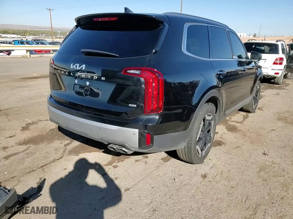 2023 Kia Telluride S with VIN 5XYP6DGC4PG385832, listed as a Copart auction lot 76764484 with 14,051 mi miles and Salvage Title. Bid and sale history available at carsss.com. Image 15.