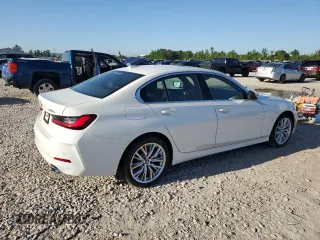 2024 BMW 3 Series 330e with VIN 3MW39FF09R8D93607, listed as a Copart auction lot 51663685 with 20,577 mi miles and Clean Title. Bid and sale history available at carsss.com. Image 3.