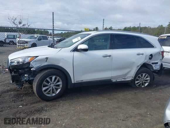 2018 Kia Sorento LX V6 with VIN 5XYPGDA52JG374276, listed as a IAAI auction lot 41825942 with 57,690 mi miles. Bid and sale history available at carsss.com. Image 15.