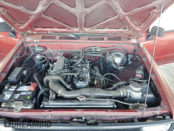 1991 Toyota Pickup with VIN JT4RN81A8M0064727, listed as a Copart auction lot 61271465 with 226,758 mi miles and Salvage title. Bid and sale history available at DreamBid. Image 11.
