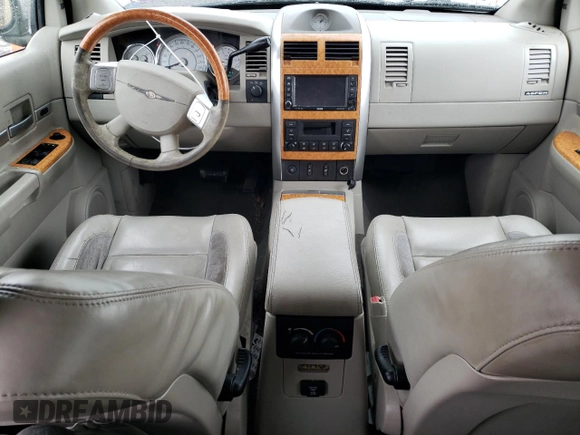 2008 Chrysler Aspen Limited z VIN 1A8HW58238F113964, wystawiony jako Copart lot #44361914 z przebiegiem 143 353 mil mil oraz Szkoda całkowita • Salvage title. Historia ofert i sprzedaży dostępna na DreamBid. Obrazek 8.