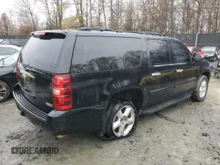 2008 Chevrolet Suburban LTZ with VIN 1GNFK16YX8R122709, listed as a Copart auction lot 78791524 with 265,847 mi miles and Salvage Title. Bid and sale history available at carsss.com. Image 3.