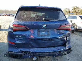 2022 BMW X5 xDrive40i with VIN 5UXCR6C08N9M97933, listed as a Copart auction lot 68409492 with 9,945 mi miles. Bid and sale history available at carsss.com. Image 6.