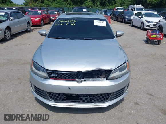 2014 Volkswagen Jetta GLI Autobahn with VIN 3VW5T7AJXEM310901, listed as a IAAI auction lot 42622301 with 139,821 mi miles and . Bid and sale history available at DreamBid. Image 12.