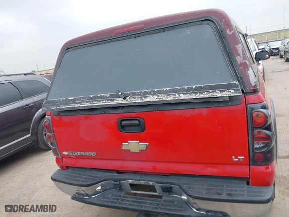 2006 Chevrolet Silverado 1500 LS with VIN 1GCEC19V66Z217817, listed as a IAAI auction lot 41924306 with 274,685 mi miles. Bid and sale history available at carsss.com. Image 16.