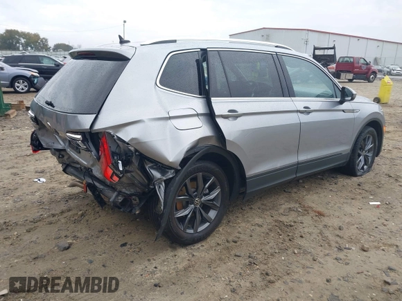 2022 Volkswagen Tiguan SE с VIN 3VV3B7AX5NM148193, выставлен на аукционе IAAI как лот 40795694 с пробегом 62 828 миль миль и . История ставок и продаж доступна на DreamBid. Изображение 4.