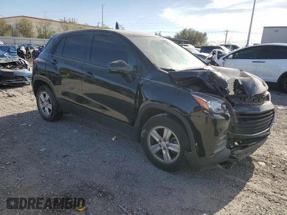 2021 Chevrolet Trax LS z VIN KL7CJKSB1MB303476, wystawiony jako Copart lot #58230595 z przebiegiem 55 397 mil mil oraz Szkoda całkowita • Salvage title. Historia ofert i sprzedaży dostępna na DreamBid. Obrazek 4.