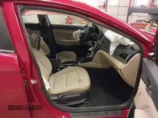 2018 Hyundai Elantra SEL z VIN KMHD84LF1JU684189, wystawiony jako IAAI lot #41854963 z przebiegiem 23 807 mil mil oraz . Historia ofert i sprzedaży dostępna na DreamBid. Obrazek 5.