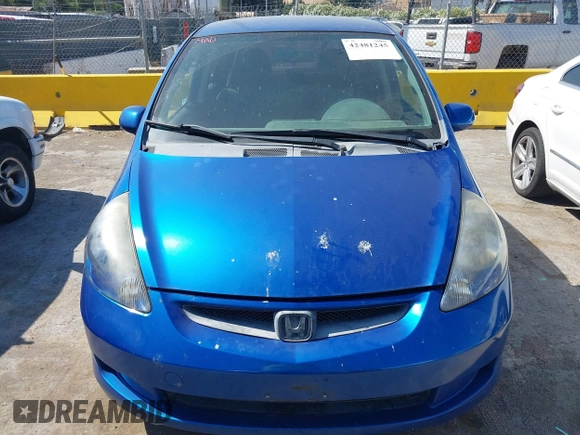 2007 Honda Fit Sport with VIN JHMGD386X7S036286, listed as a IAAI auction lot 42481245 with 172,055 mi miles and . Bid and sale history available at DreamBid. Image 6.