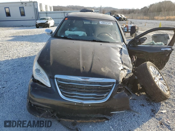 2012 Chrysler 200 Limited with VIN 1C3CCBCBXCN189488, listed as a Copart auction lot 43032595 with Not Provided miles and Clean Title. Bid and sale history available at DreamBid. Image 5.