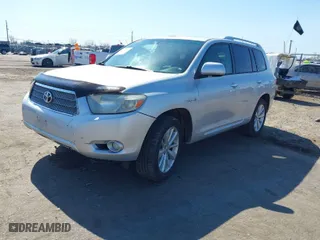2008 Toyota Highlander Hybrid Limited with VIN JTEEW44AX82007693, listed as a IAAI auction lot 41765472 with 273,190 mi miles. Bid and sale history available at carsss.com. Image 2.