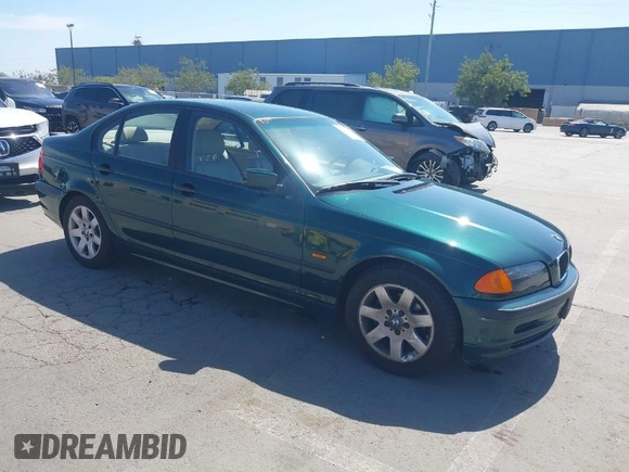 1999 BMW 3 Series 323i with VIN WBAAM3336XFP55691, listed as a IAAI auction lot 42033522 with 129,067 mi miles. Bid and sale history available at carsss.com. Image 1.