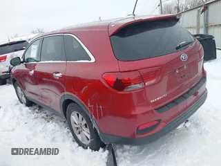 2019 Kia Sorento LX with VIN 5XYPGDA34KG540474, listed as a IAAI auction lot 41287803 with 109,674 mi miles. Bid and sale history available at carsss.com. Image 3.