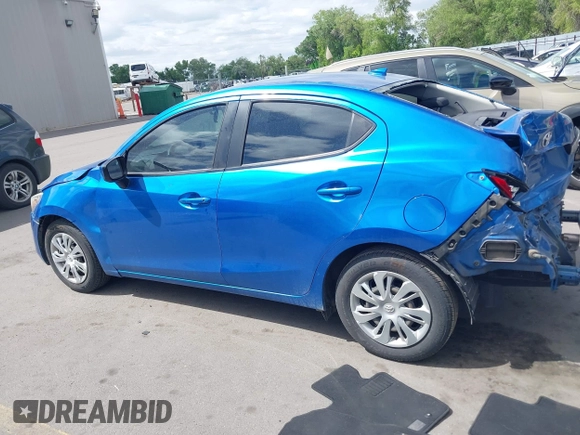 2019 Toyota Yaris L with VIN 3MYDLBYV2KY520621, listed as a IAAI auction lot 42278402 with 57,118 mi miles and . Bid and sale history available at DreamBid. Image 14.