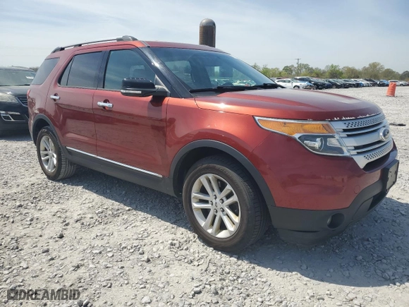 2014 Ford Explorer XLT with VIN 1FM5K7D96EGA16943, listed as a Copart auction lot 51015425 with 207,216 mi miles and Clean Title. Bid and sale history available at carsss.com. Image 4.