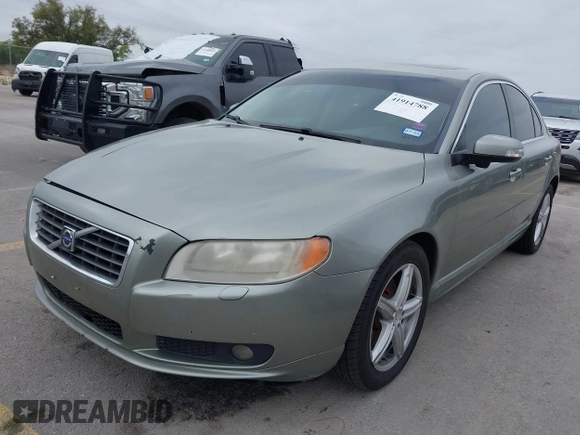 2008 Volvo S80 3.0L Turbo with VIN YV1AH992381070002, listed as a IAAI auction lot 41914788 with Not Provided miles and . Bid and sale history available at DreamBid. Image 2.